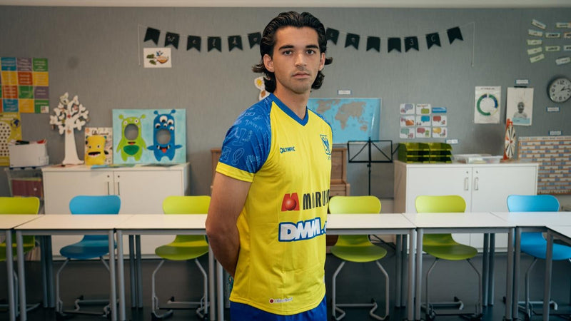 Officieel STVV home shirt  2024-2025